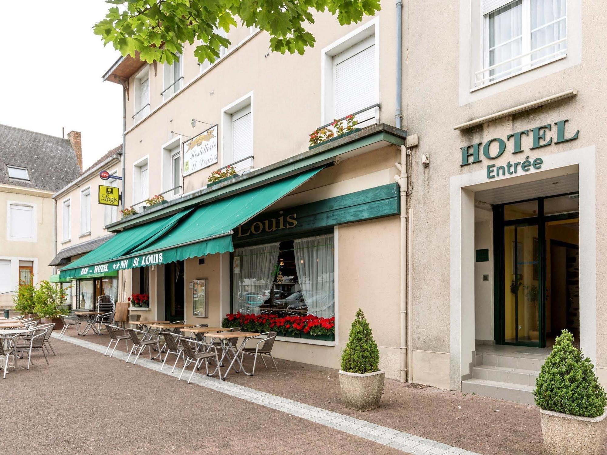 Logis Saint Louis Hotel La Suze-sur-Sarthe Екстериор снимка